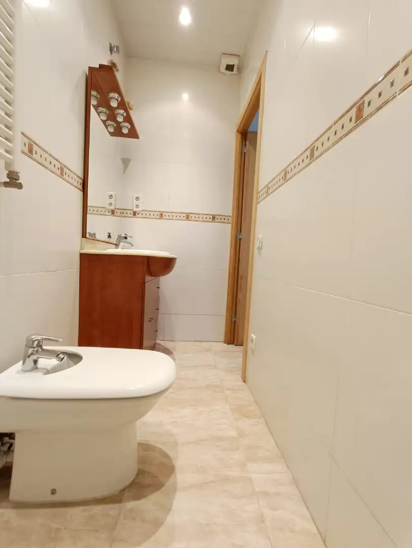 Piso de alquiler en Carrer de Marià Benlliure, Sistrells