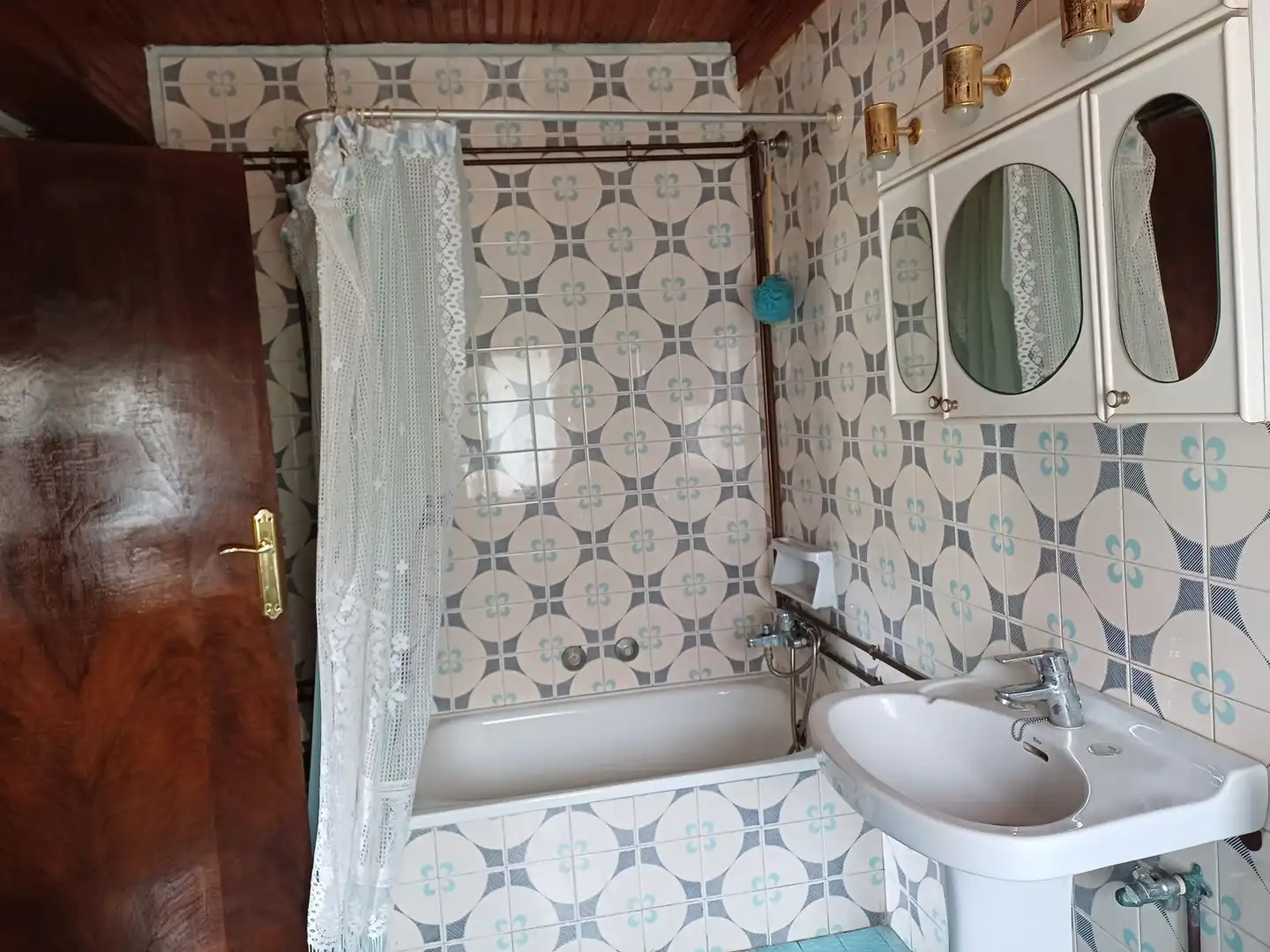 Bany de Casa o xalet en venda en Illas amb Terrassa, Traster i Piscina
