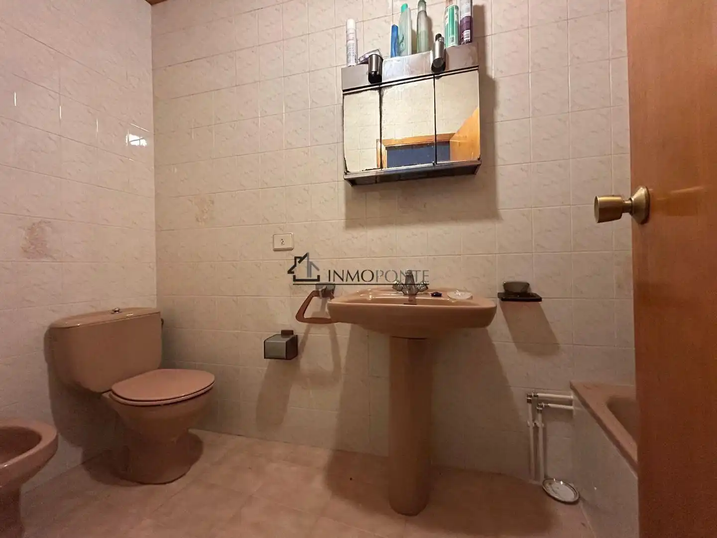 Bany de Casa o xalet en venda en Cerdedo amb Jardí privat