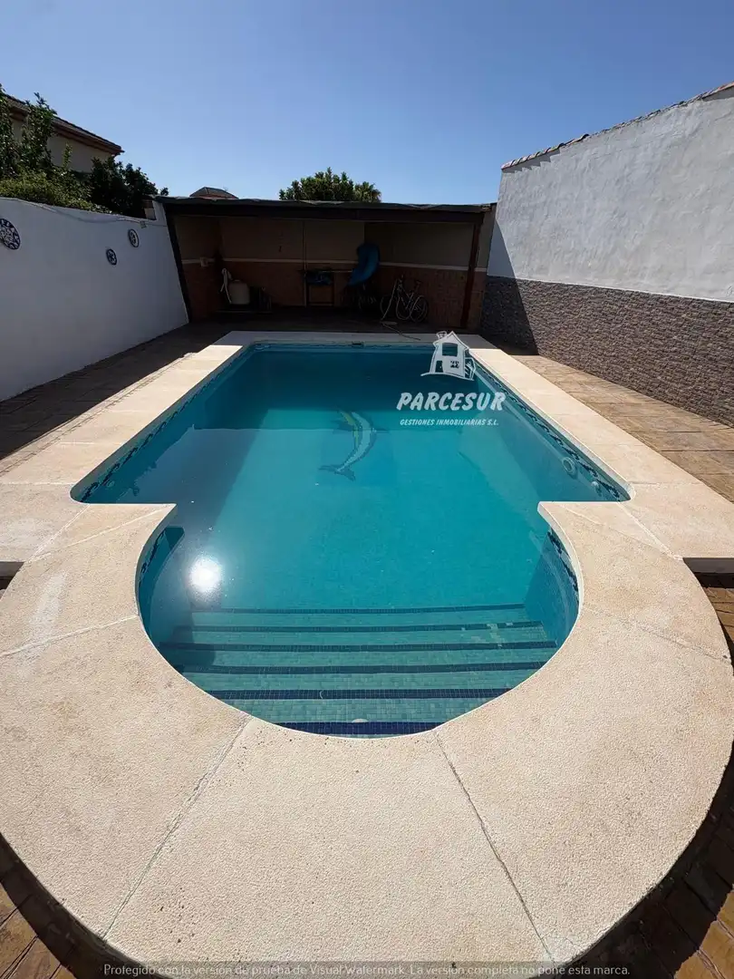 Casa con piscina en venta en Periurbano Este - Campiña