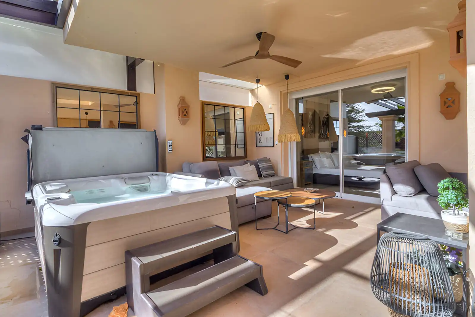 Home with pool for sale in Nueva Andalucía, imagen 25