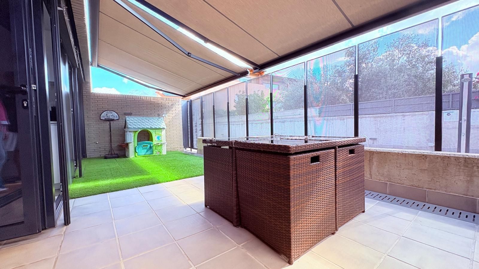 Terrace of Planta baja for sale in Castellar del Vallès  with Air Conditioner, Heating and Parquet flooring