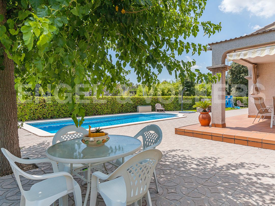 Terrassa de Casa o xalet en venda en Sabadell amb Calefacció, Jardí privat i Terrassa