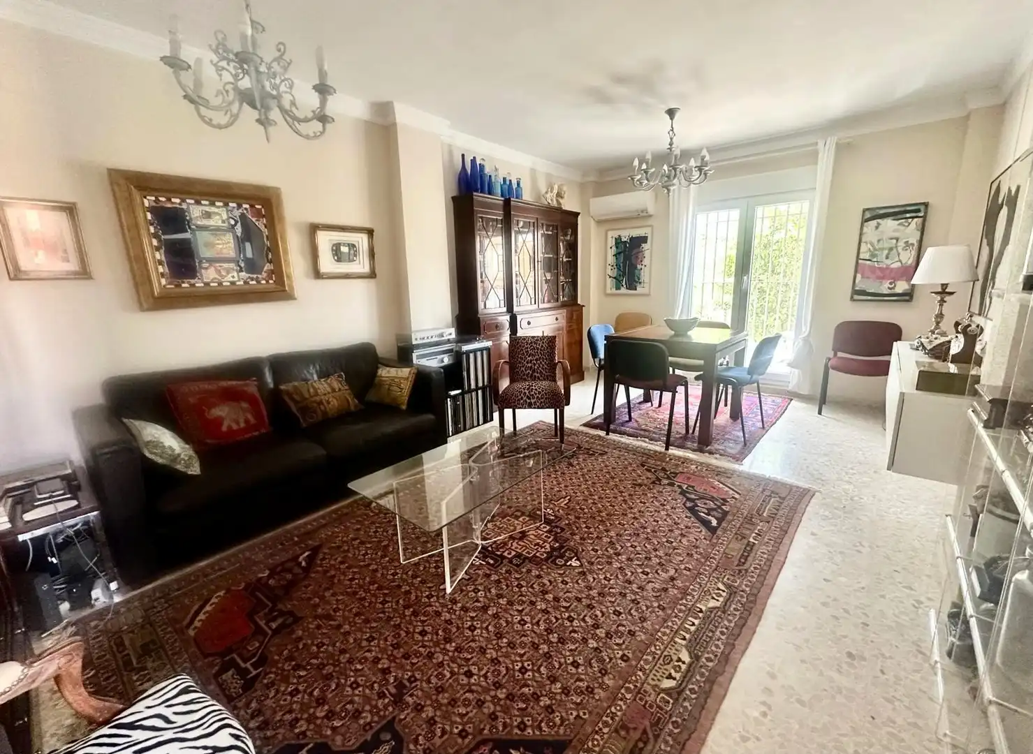 Sala d'estar de Casa adosada en venda en Chiclana de la Frontera