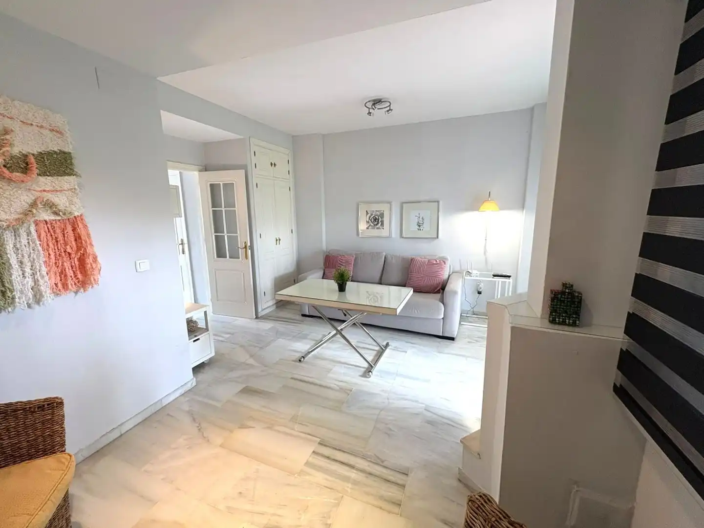 Sala de estar de Casa adosada en venta en El Portil con Calefacción, Terraza y Amueblado