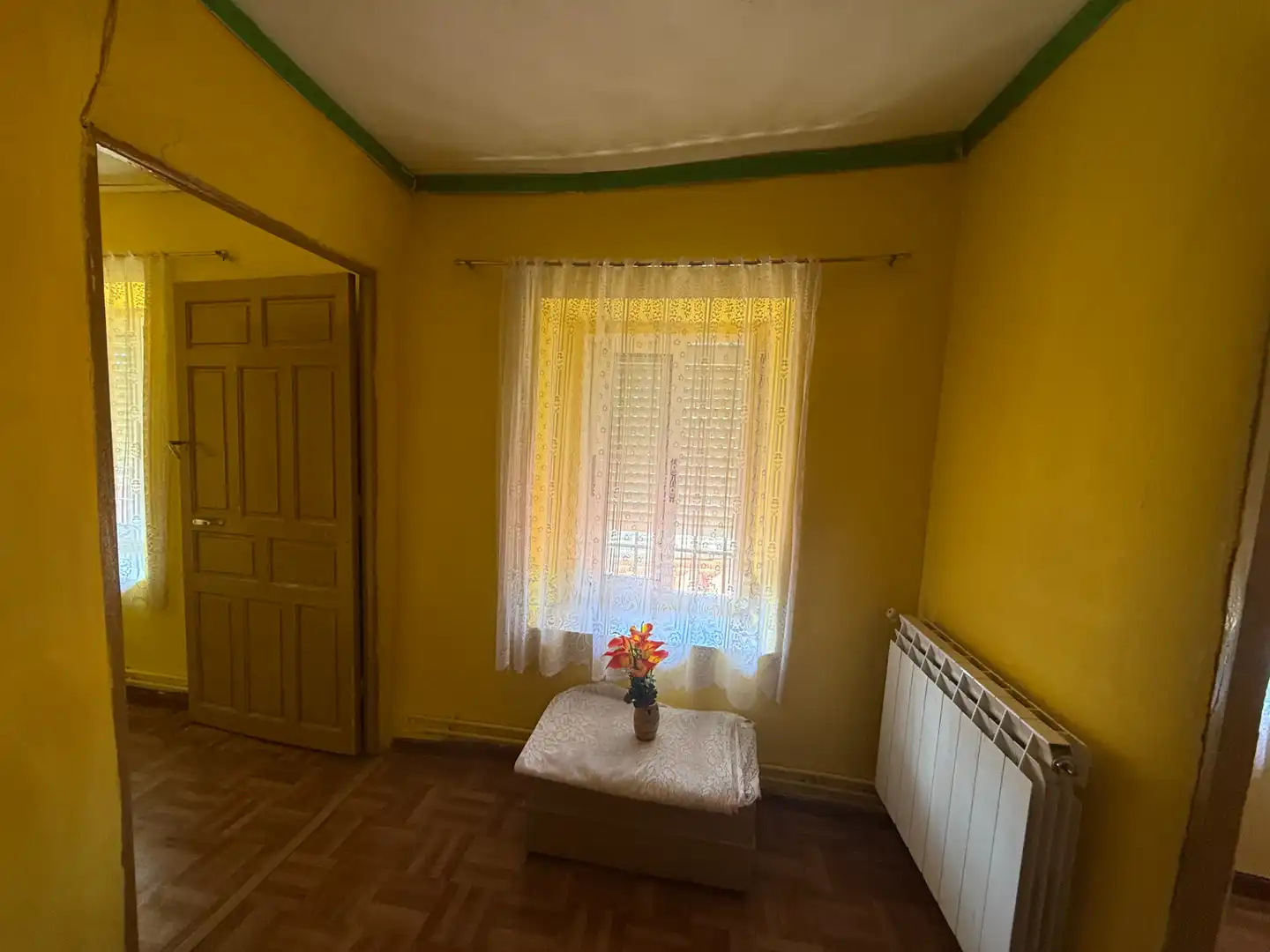 Dormitori de Casa o xalet en venda en Villaturde amb Calefacció, Moblat i Forn