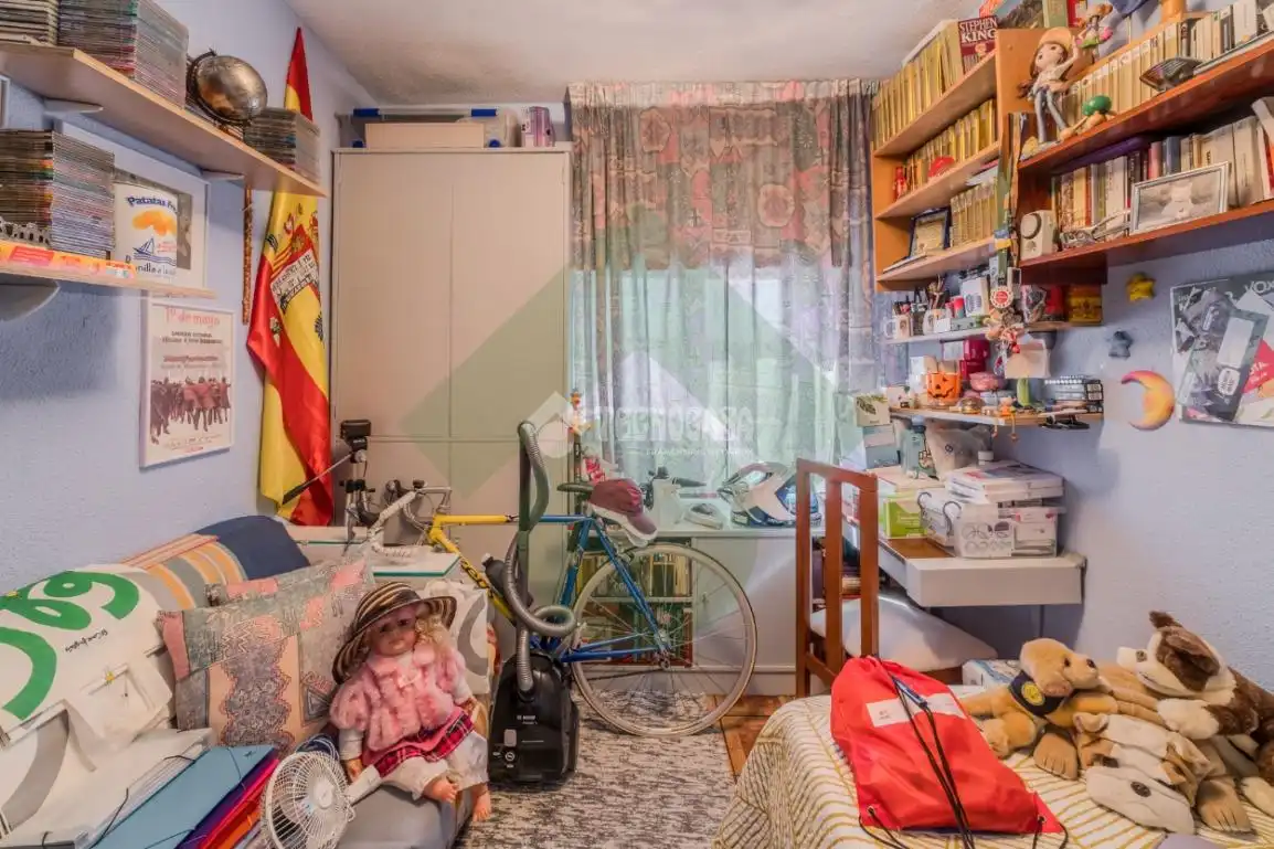 Bedroom of Flat for sale in Madrid  with Heating, Terrace and Balcony