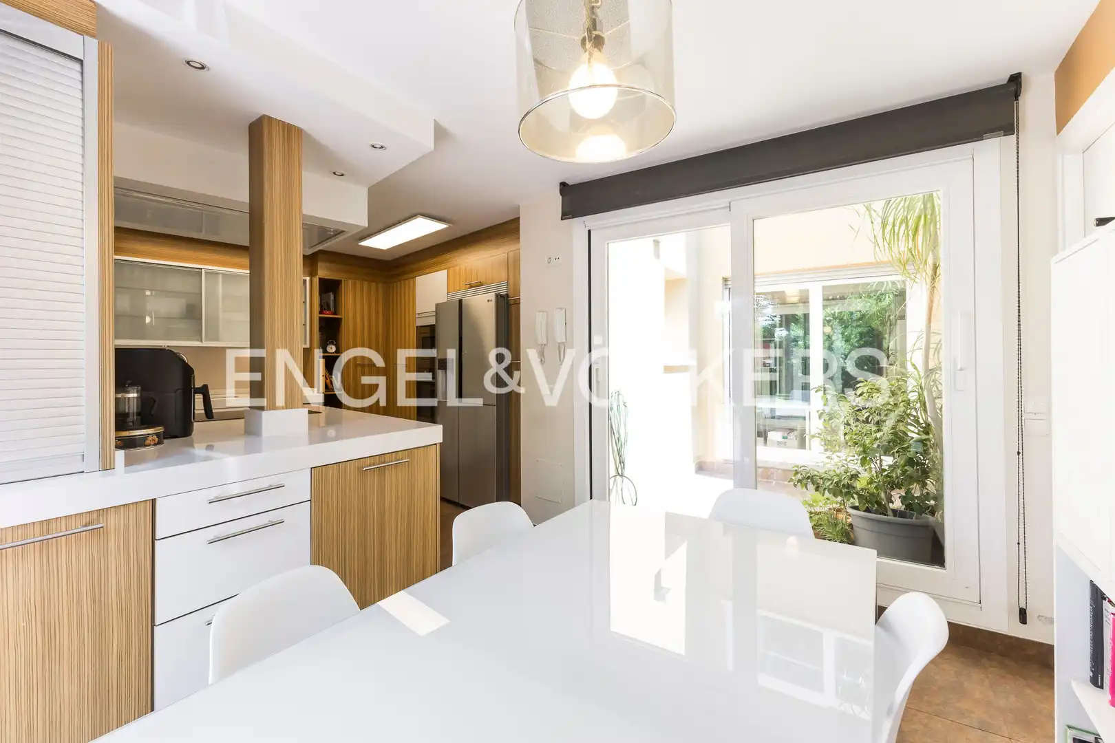 Kitchen of Houses for sale in La Moraleja  with Air Conditioner, Heating and Private garden