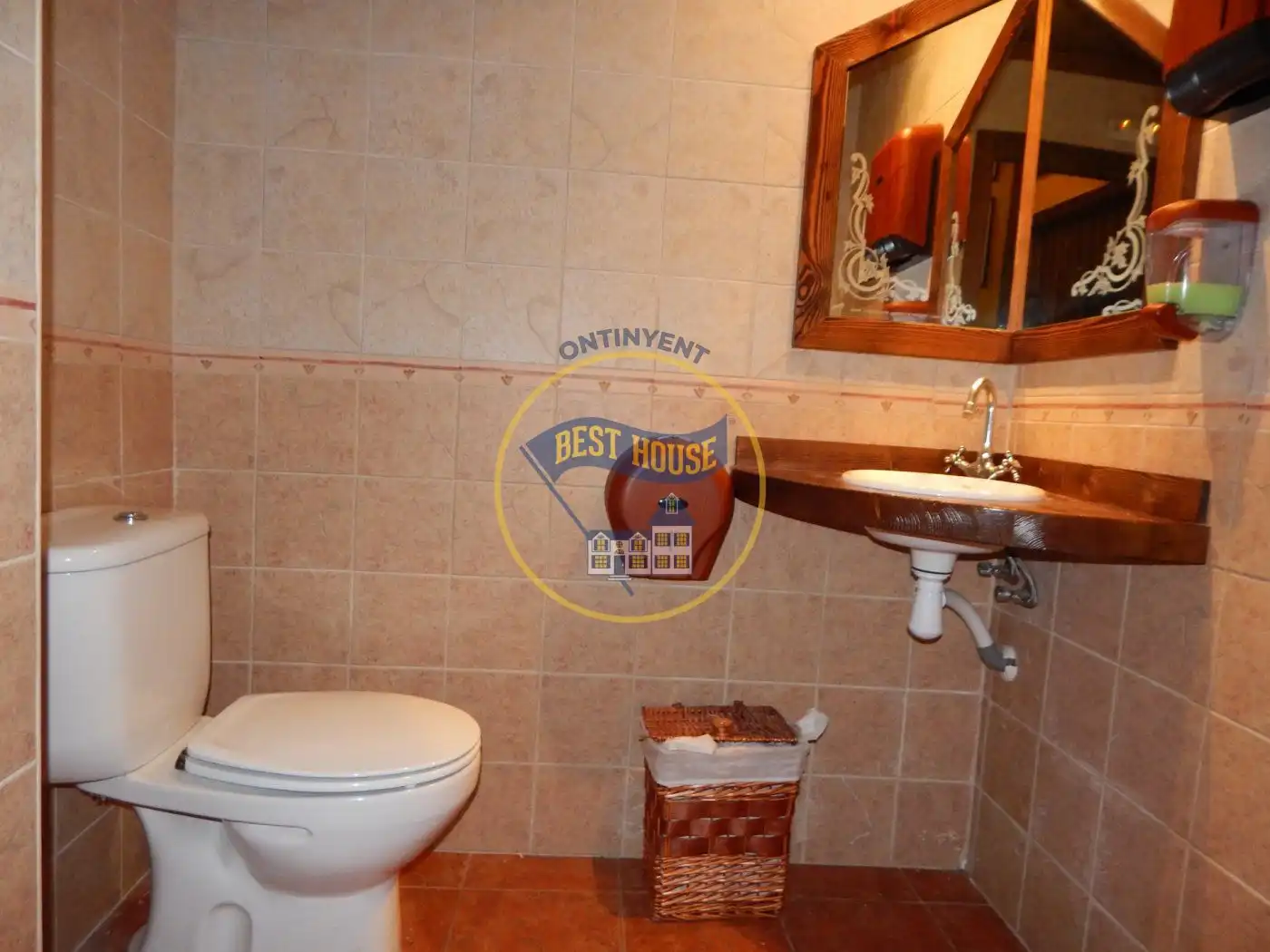 Baño de Nave industrial en venta en Bocairent