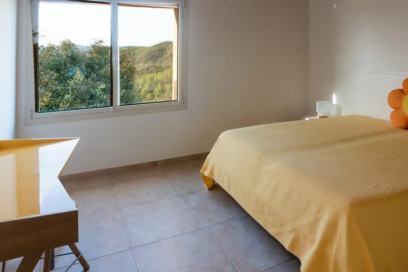 Dormitori de Finca rústica en venda en Falset amb Calefacció, Jardí privat i Terrassa