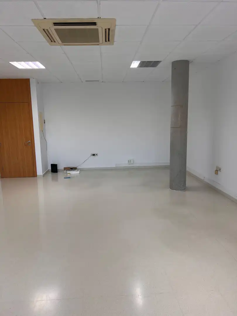 Oficina de alquiler en Perú, 49, Avenida Juan Diego