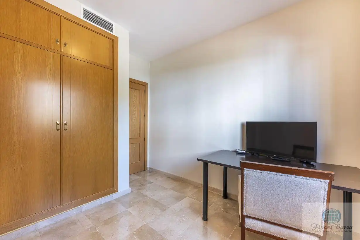 Habitación de Ático en venta en Fuengirola con Aire acondicionado, Terraza y Trastero