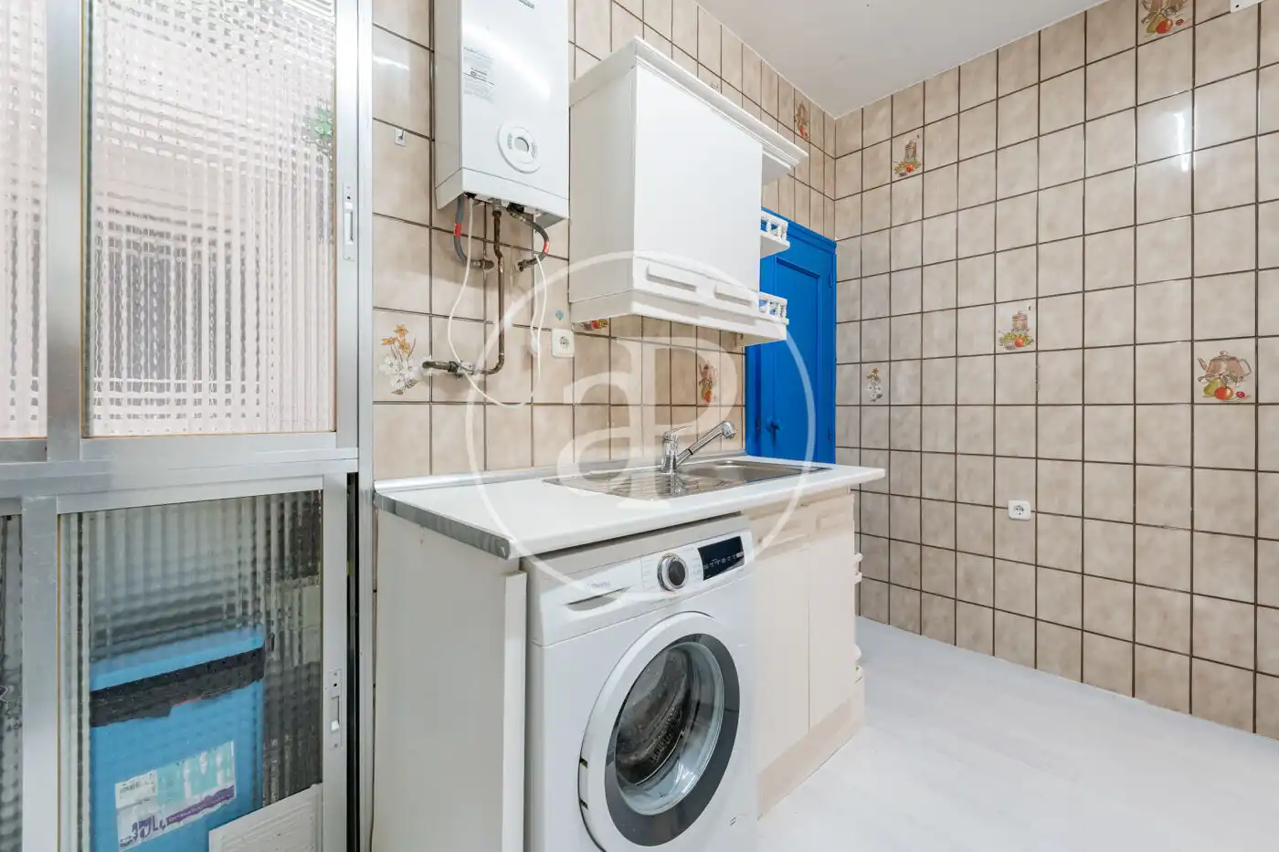 Cocina de Piso en venta en Madrid con Calefacción y Amueblado