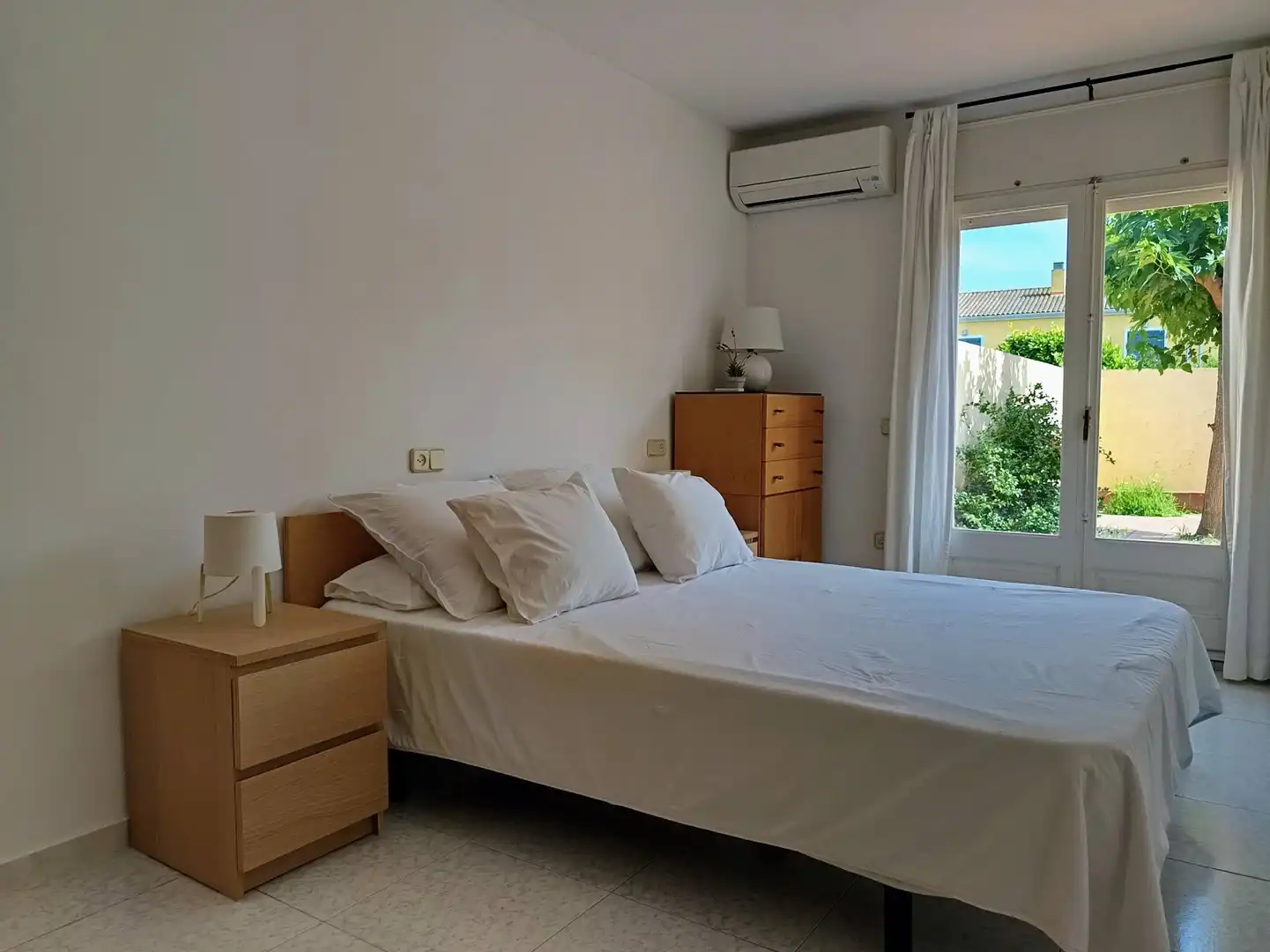 Habitación de Casa o chalet en venta en Sant Pere Pescador con Aire acondicionado, Calefacción y Terraza