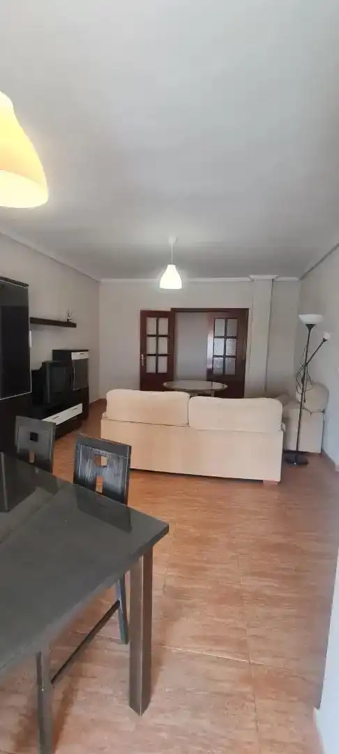 Wohnzimmer von Wohnung zum Verkauf in Bailén mit Klimaanlage und Balkon