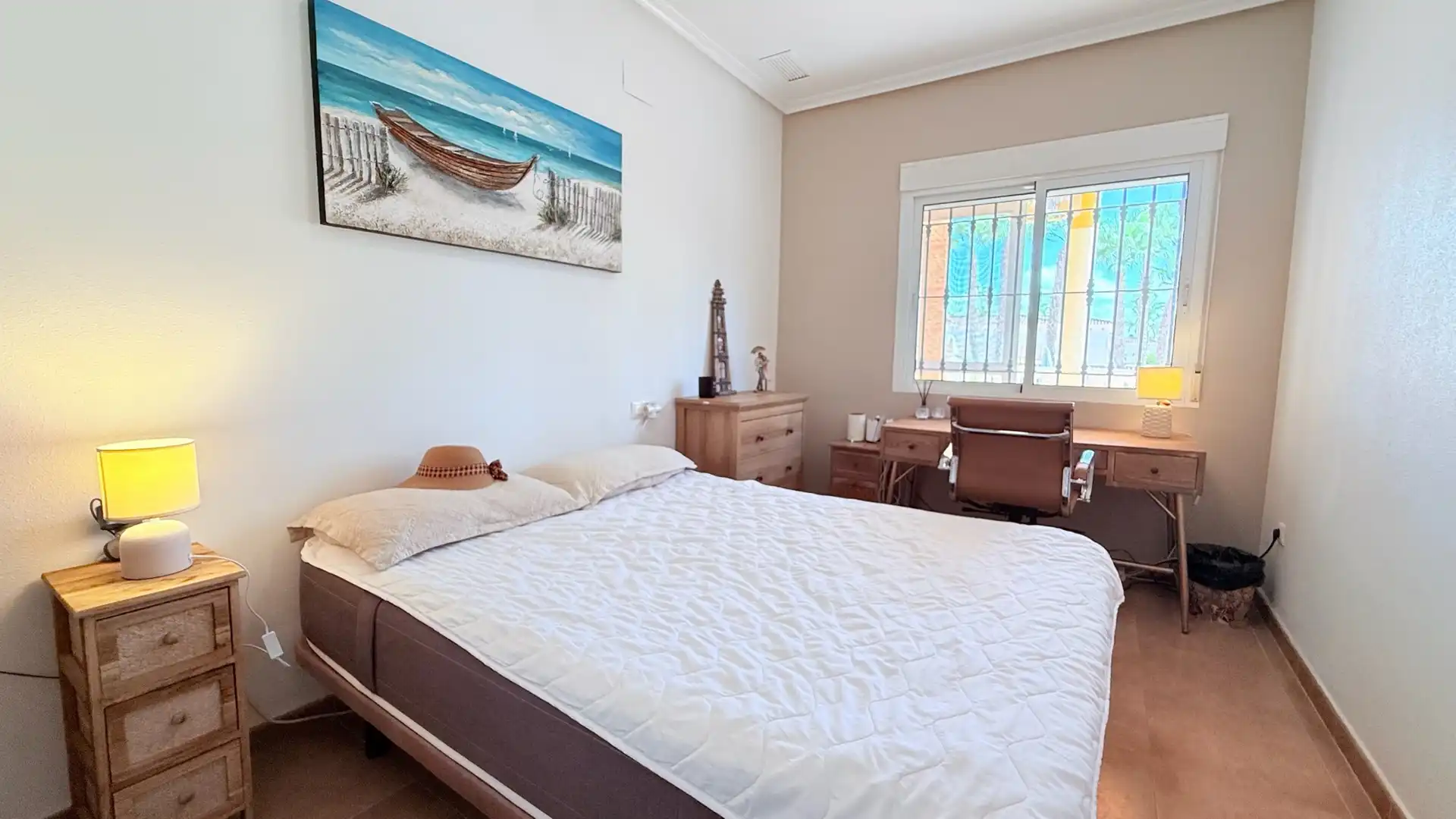 Habitación de Casa o chalet en venta en Catral con Aire acondicionado, Calefacción y Jardín privado