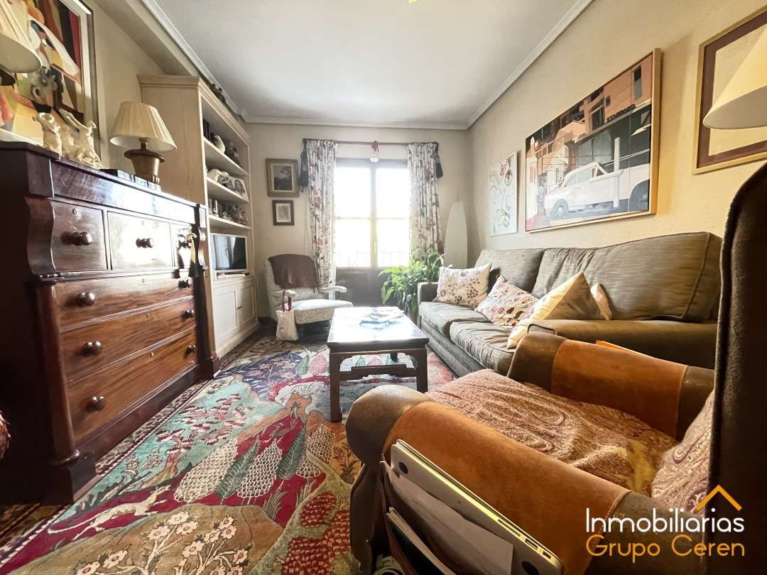 Living room of Flat for sale in Ezcaray  with Heating, Terrace and Storage room