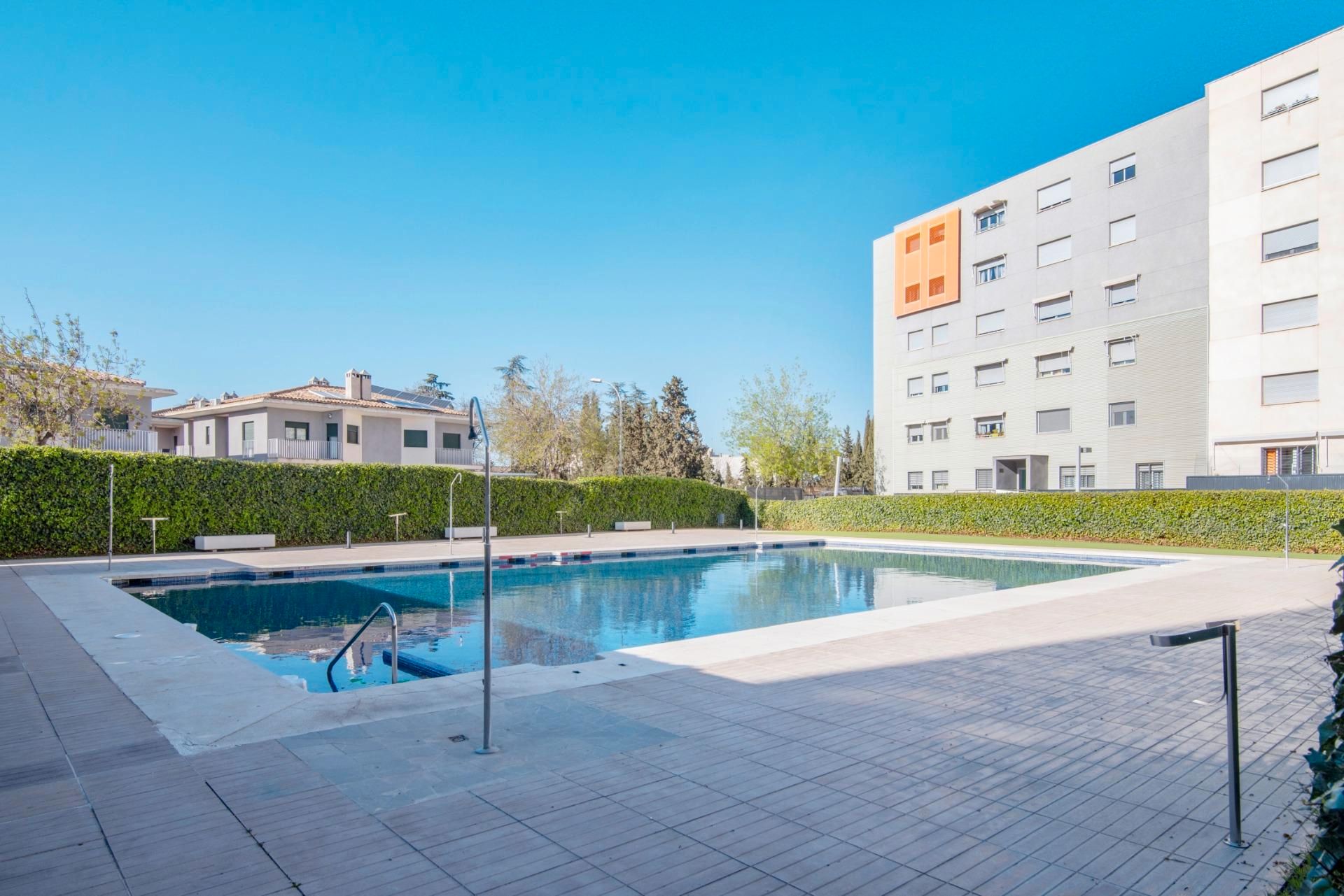 Piscina de Planta baixa en venda en Alhendín amb Traster i Piscina comunitària