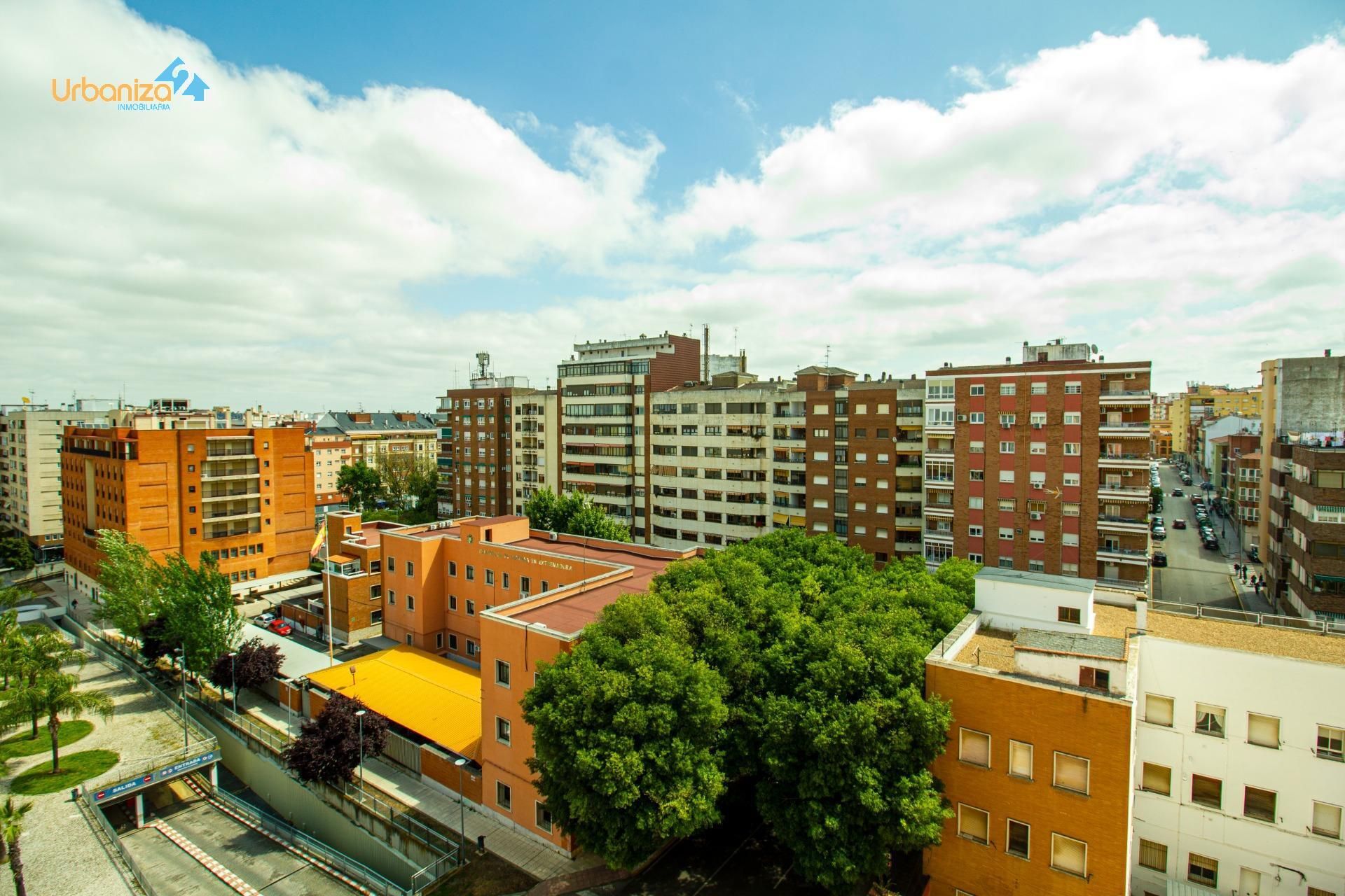 Exterior view of Flat for sale in Badajoz Capital  with Heating, Terrace and Balcony