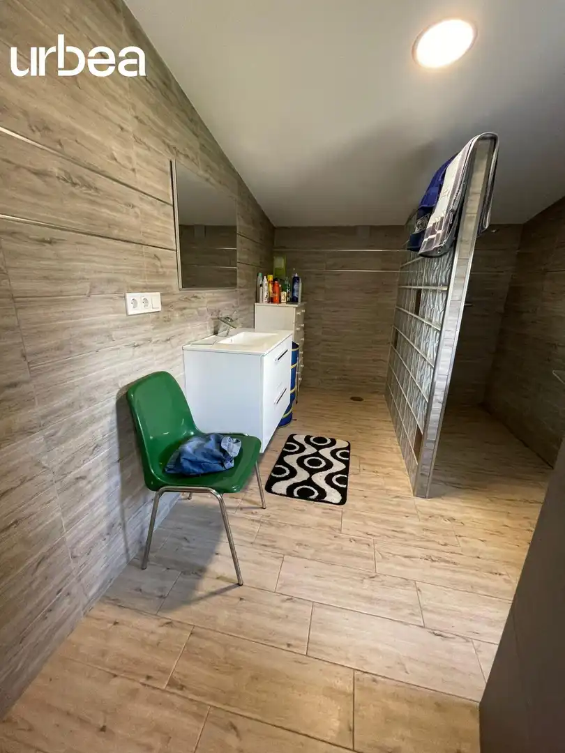 Baño de Finca rústica de alquiler en Málaga con Calefacción, Jardín privado y Terraza