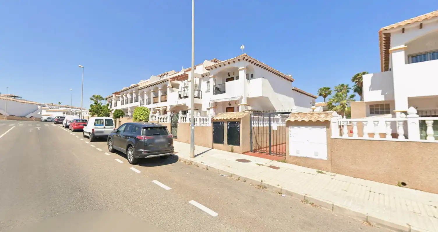 Casa en venta en ALMORAVIDES-CIÑUELICA, imagen 2