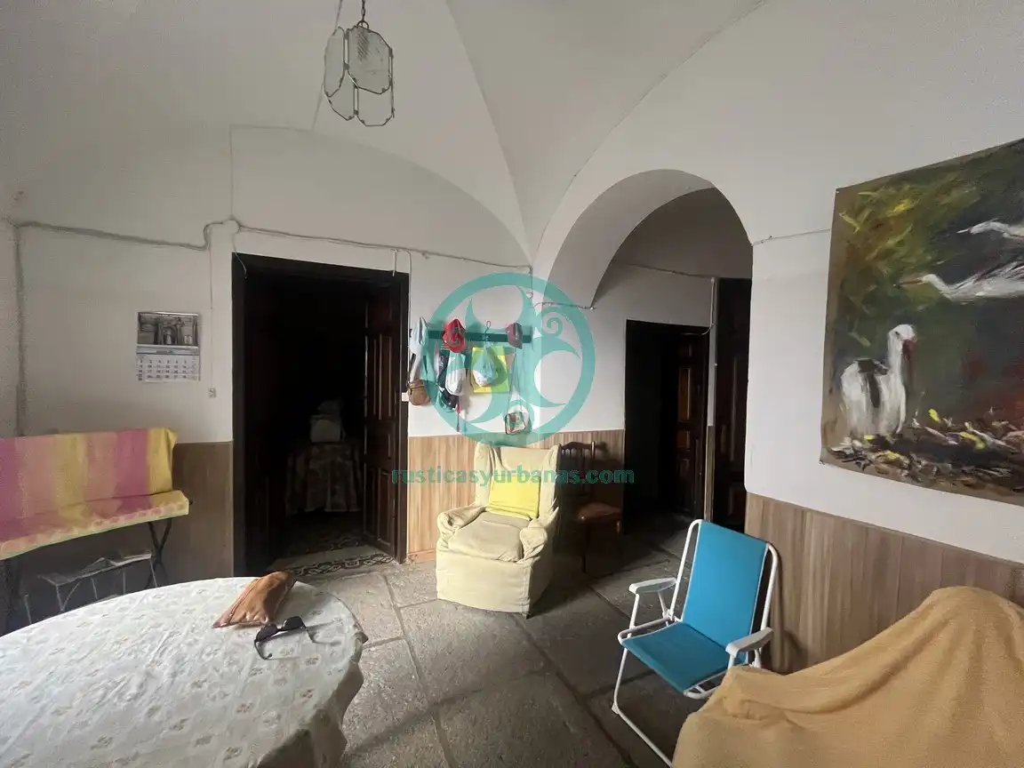 Casa rústica amb terrassa en venda a Avenida de la Constitución 15, imagen 4