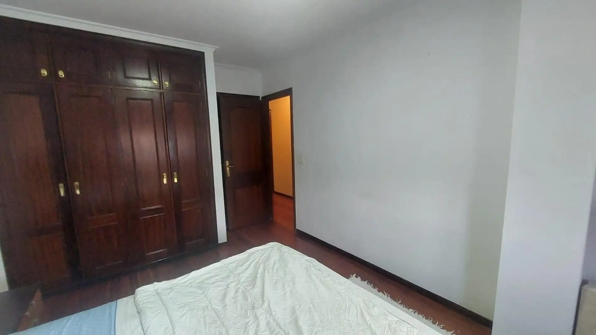 Bedroom of Flat for sale in Vigo   with Heating, Parquet flooring and Storage room