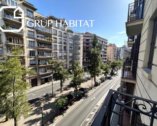 Vista exterior de Apartament de lloguer en  Barcelona Capital amb Aire condicionat i Balcó