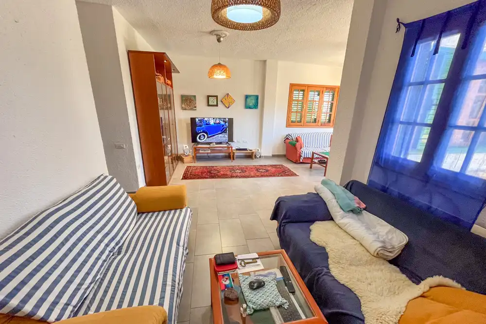 Sala d'estar de Casa o xalet en venda en San Sebastián de la Gomera amb Terrassa i Moblat