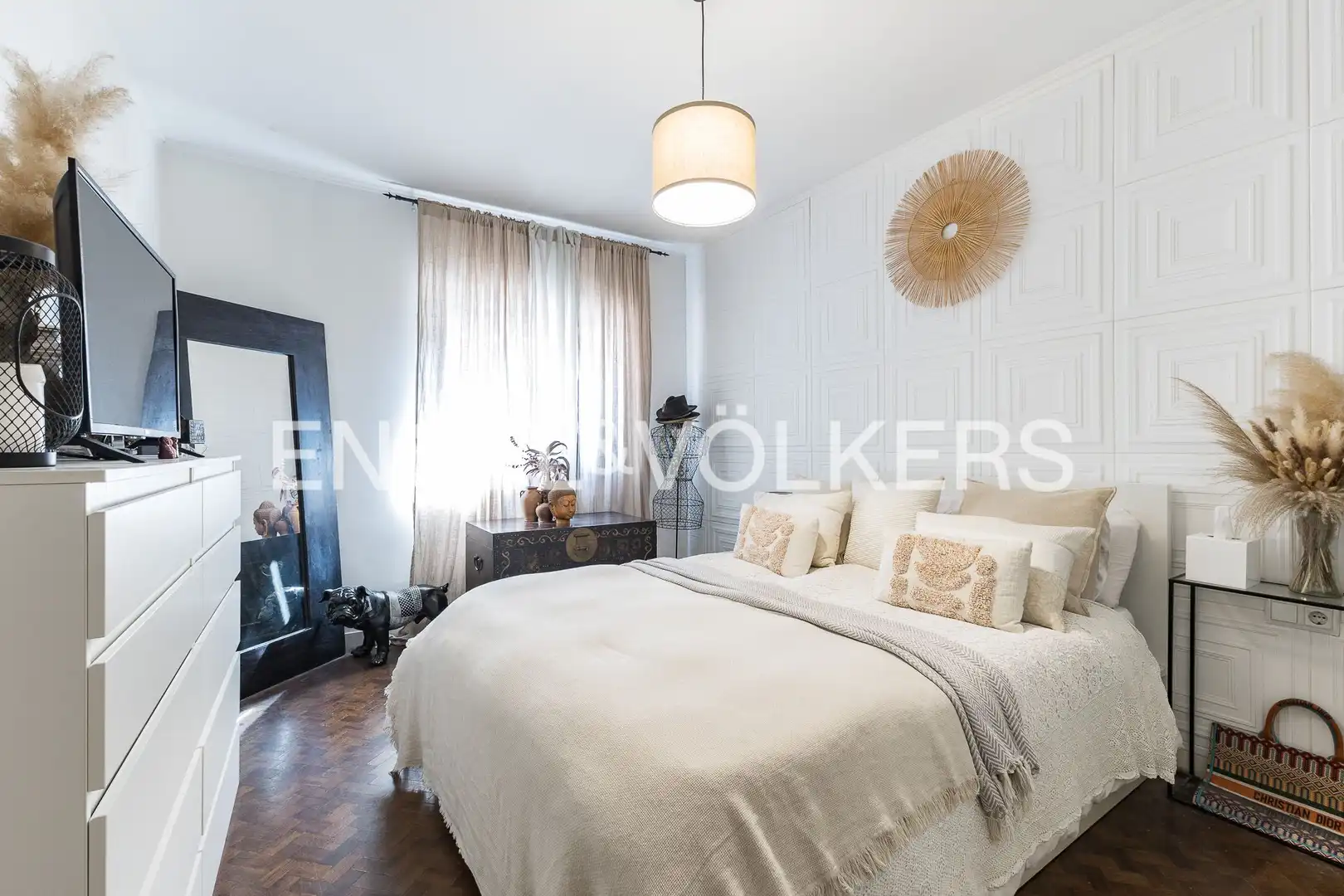 Habitación de Piso en venta en L'Hospitalet de Llobregat con Aire acondicionado, Calefacción y Parquet