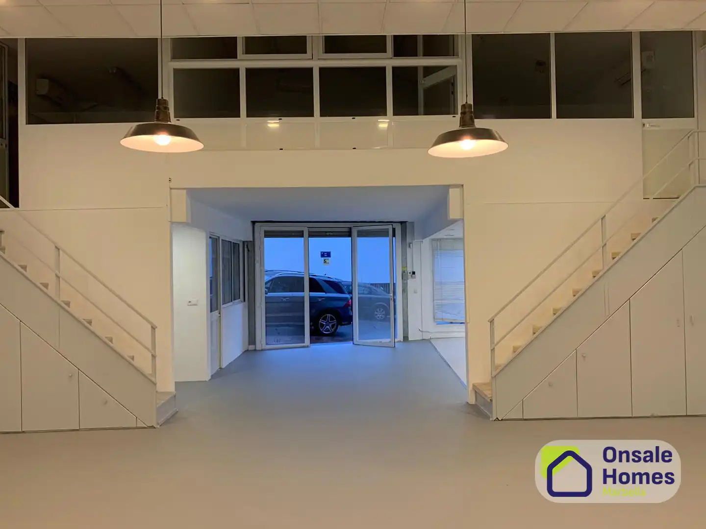 Nave industrial de alquiler en Marbella