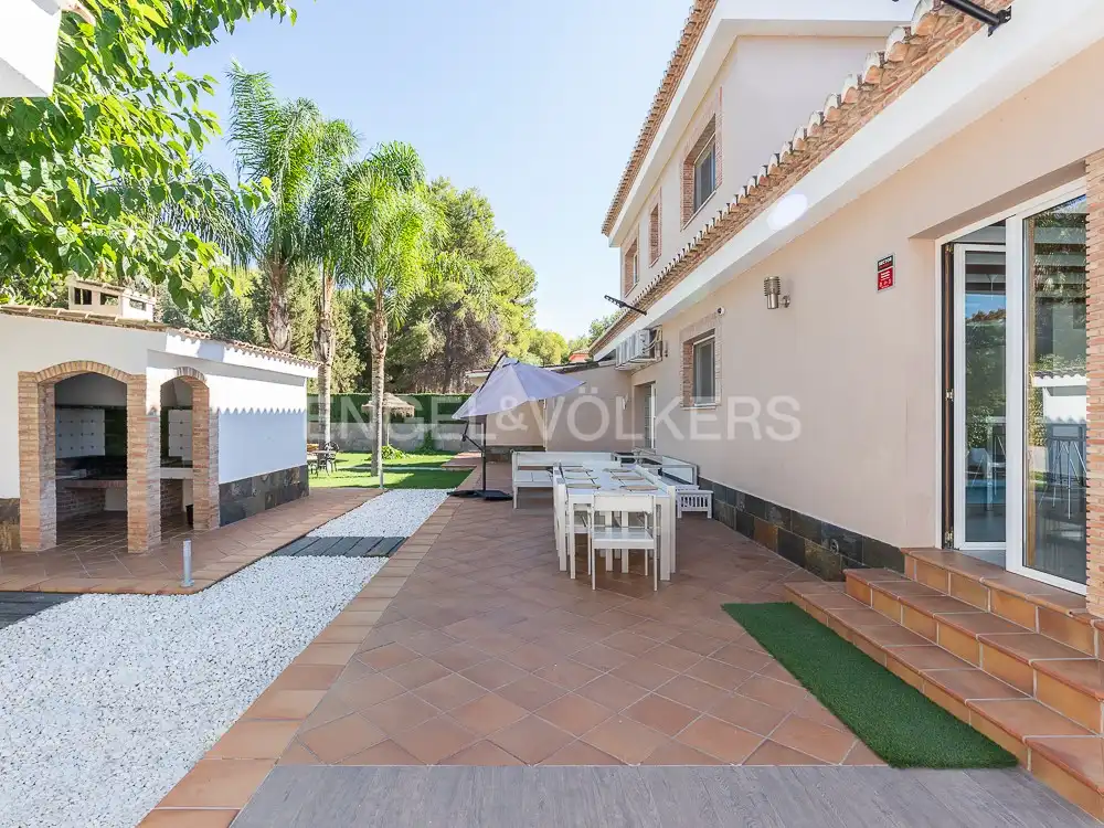 Terrace of Houses for rent in Bétera  with Air Conditioner, Heating and Private garden