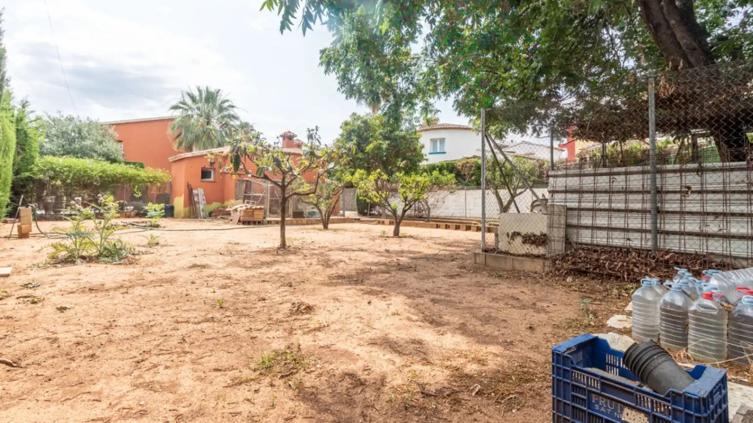 Haus oder Chalet zum Verkauf in Dénia mit Klimaanlage, Heizung und Privatgarten