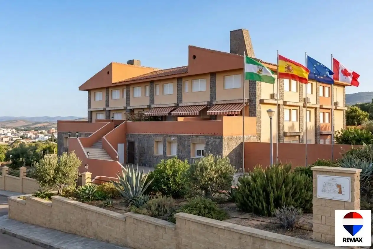 Außenansicht von Wohnungen zum Verkauf in El Castillo de las Guardas mit Klimaanlage, Privatgarten und Möbliert