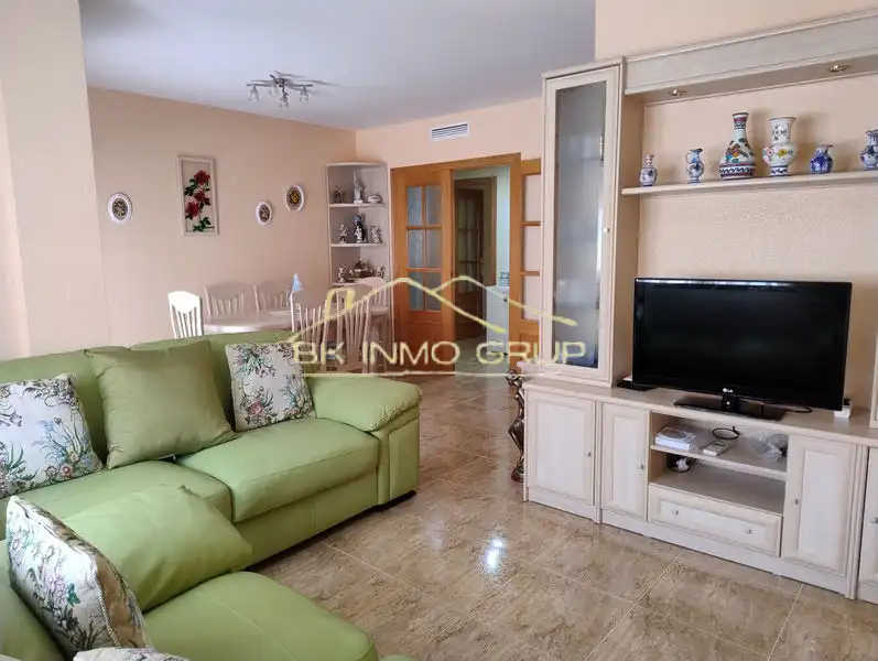 Flat with terrace for sale in Carrer de València