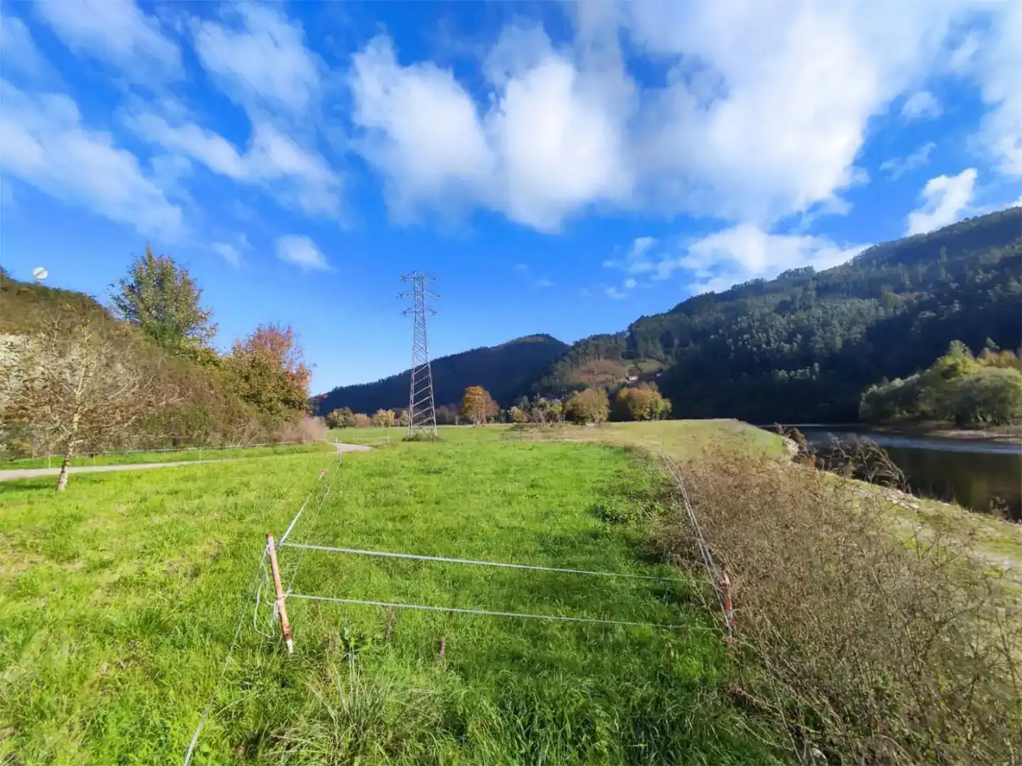 Terreno en venta en Pravia, Asturias