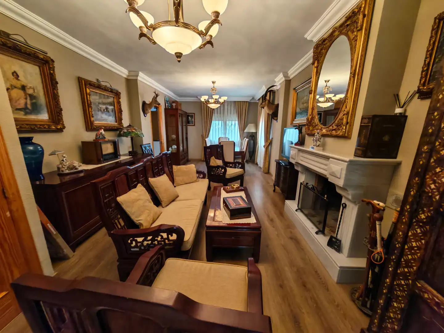 Sala de estar de Casa o chalet en venta en Alhaurín de la Torre con Aire acondicionado, Calefacción y Jardín privado