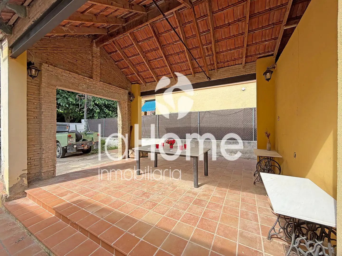 Terrasse von Haus oder Chalet zum Verkauf in Paterna mit Klimaanlage, Privatgarten und Terrasse