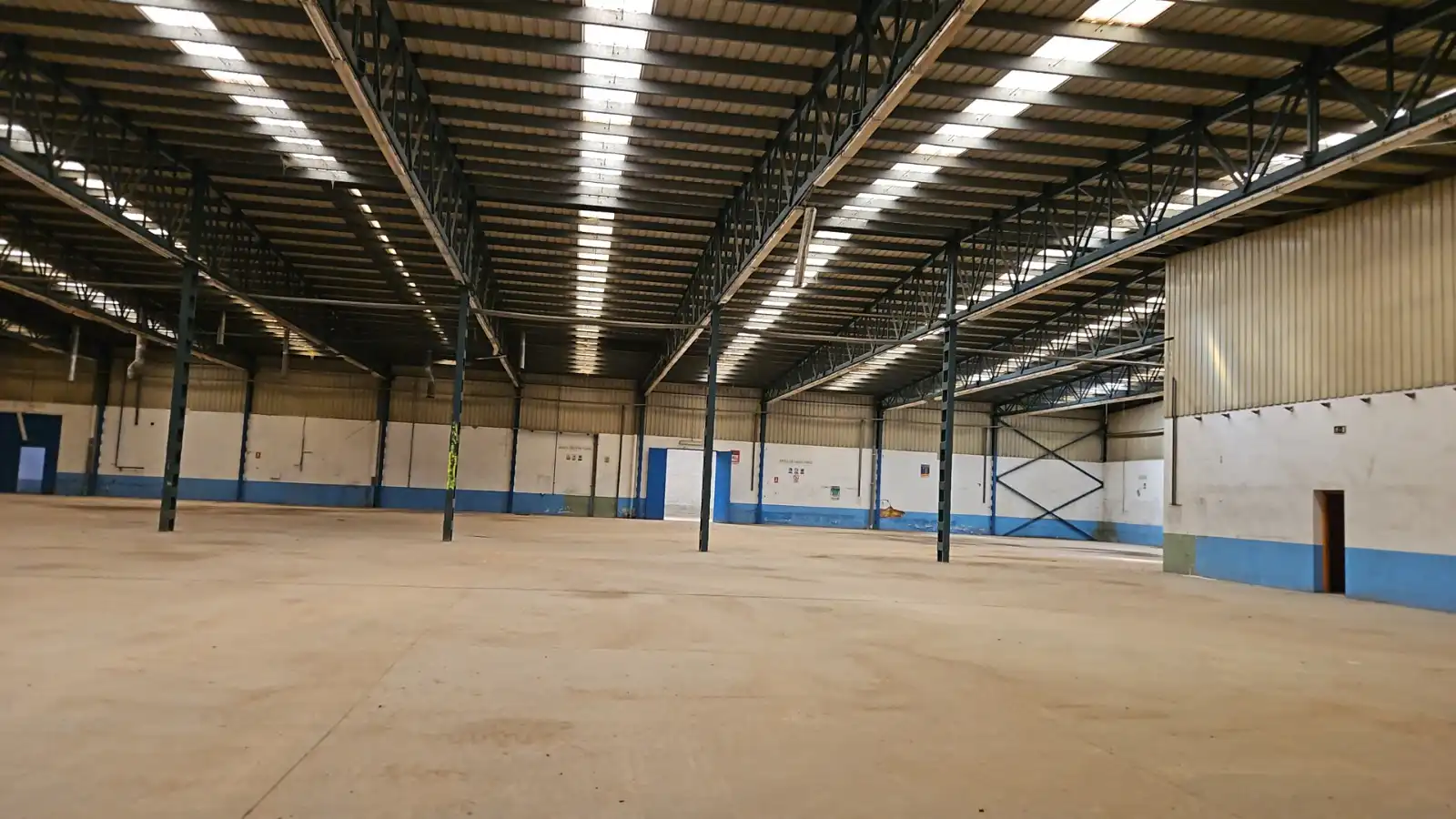 Nave industrial en venta en Alhama de Aragón