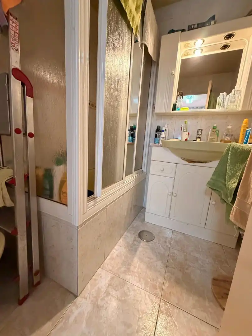 Bany de Pis en venda en Madrid amb Aire condicionat i Calefacció