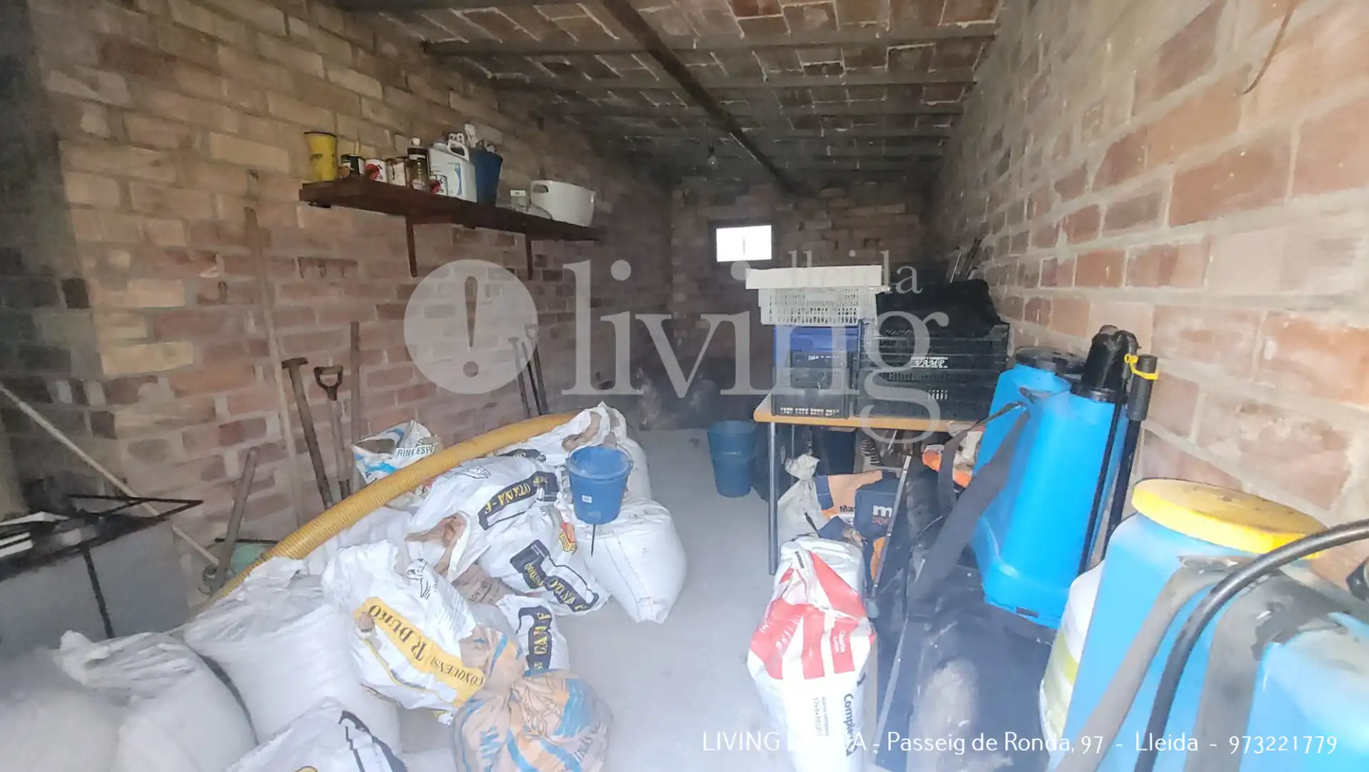 Nave industrial en venta en Montoliu de Lleida