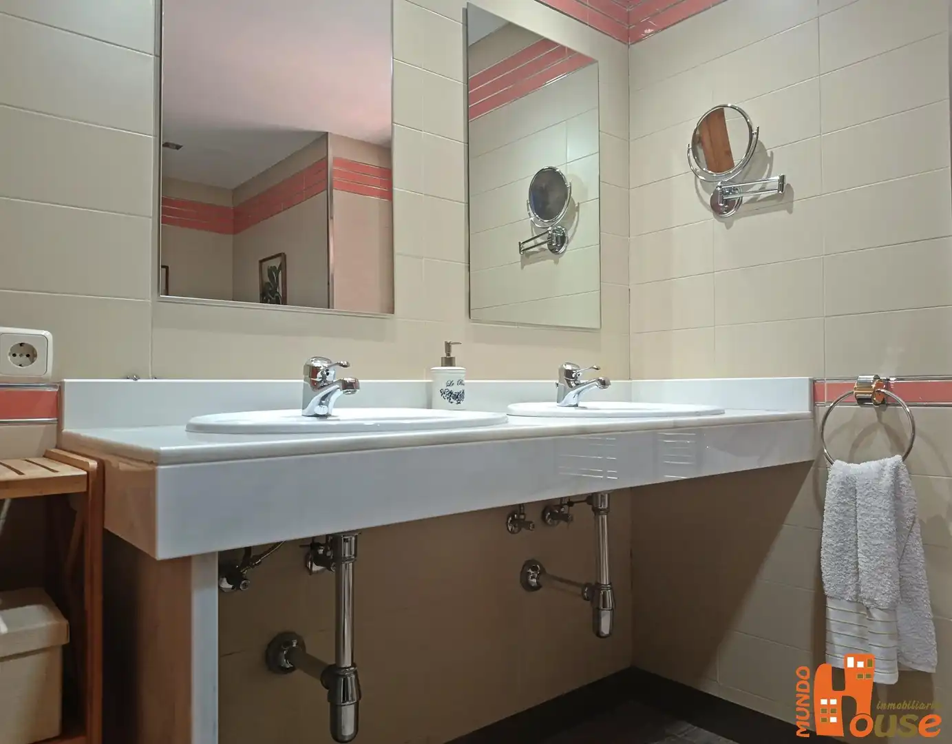 Badezimmer von Wohnung zum Verkauf in Real Sitio de San Ildefonso mit Heizung und Balkon