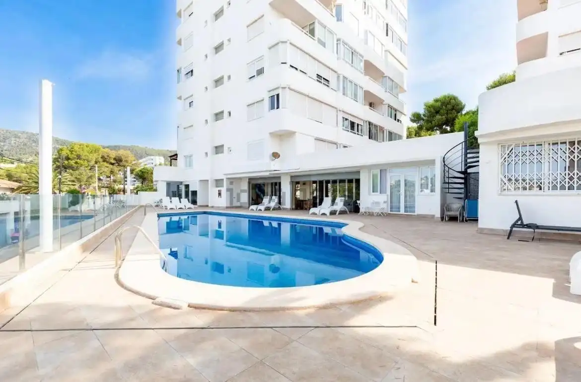 Piscina de Planta baja en venta en  Palma de Mallorca con Piscina comunitaria