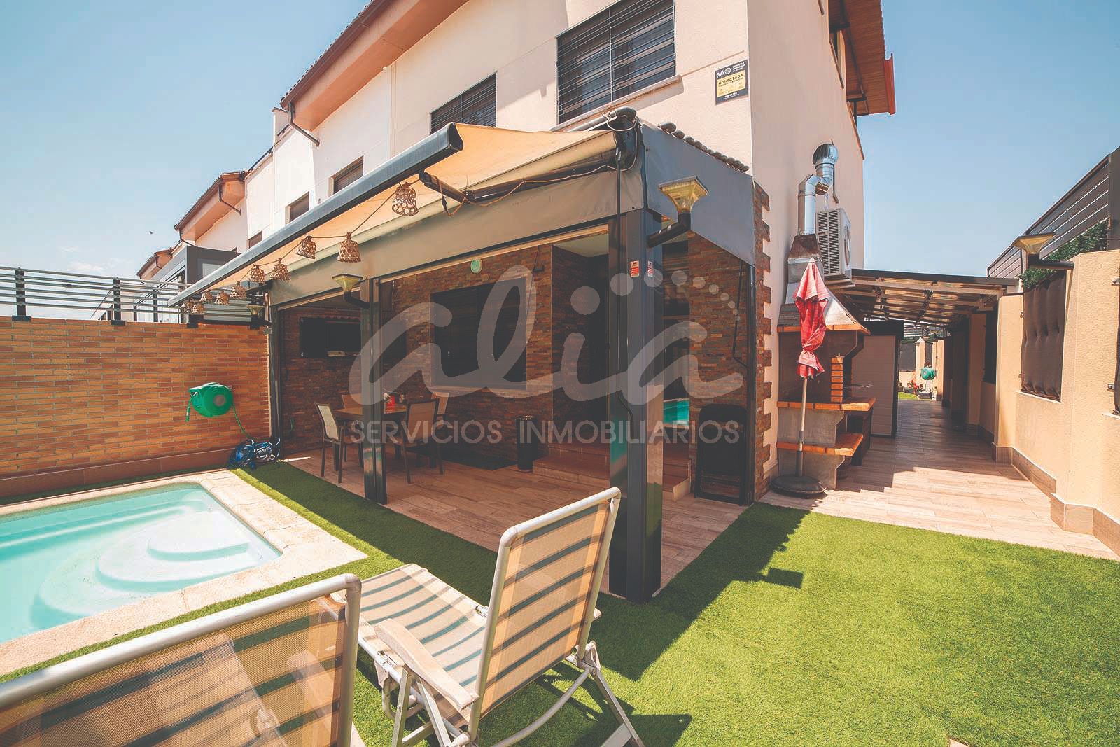 Terrace of House or chalet for sale in Pinto  with Air Conditioner, Heating and Terrace
