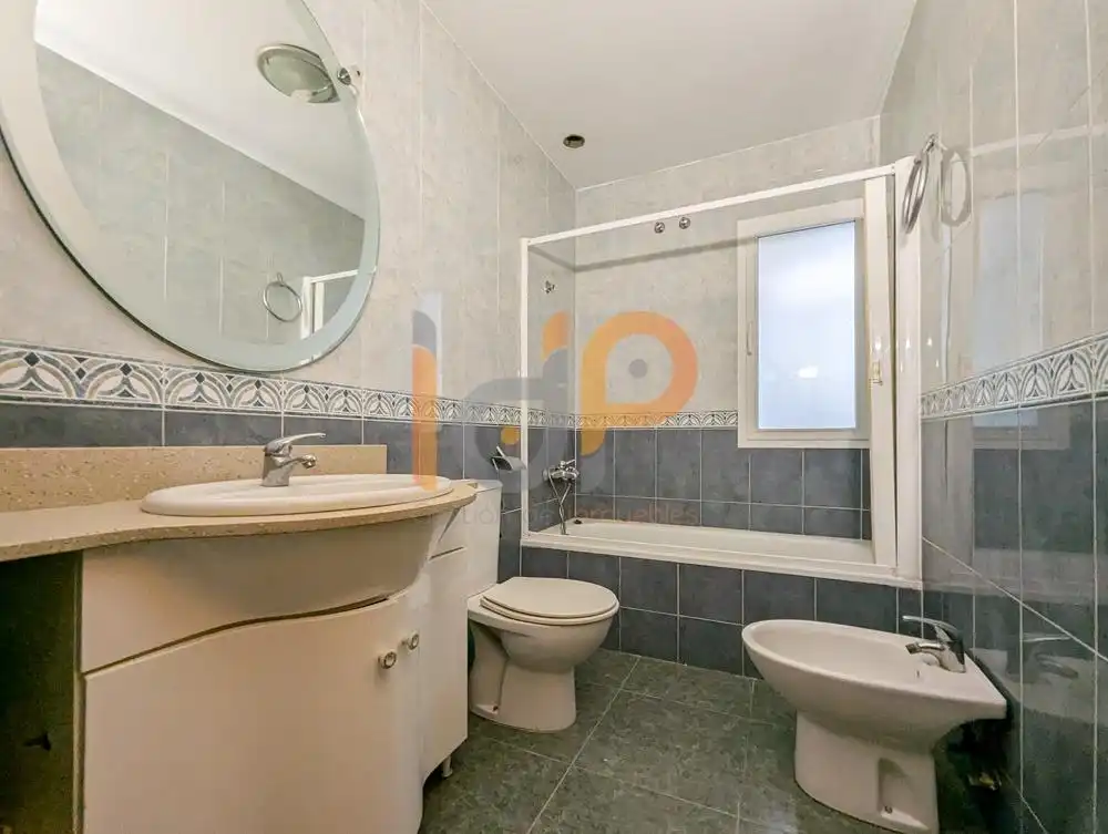 Baño de Piso en venta en Olula del Río con Balcón