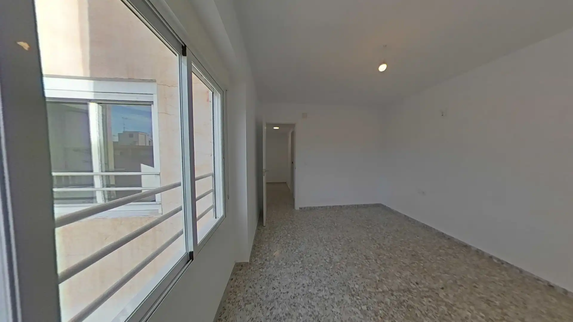 Piso en venta en Alicante / Alacant