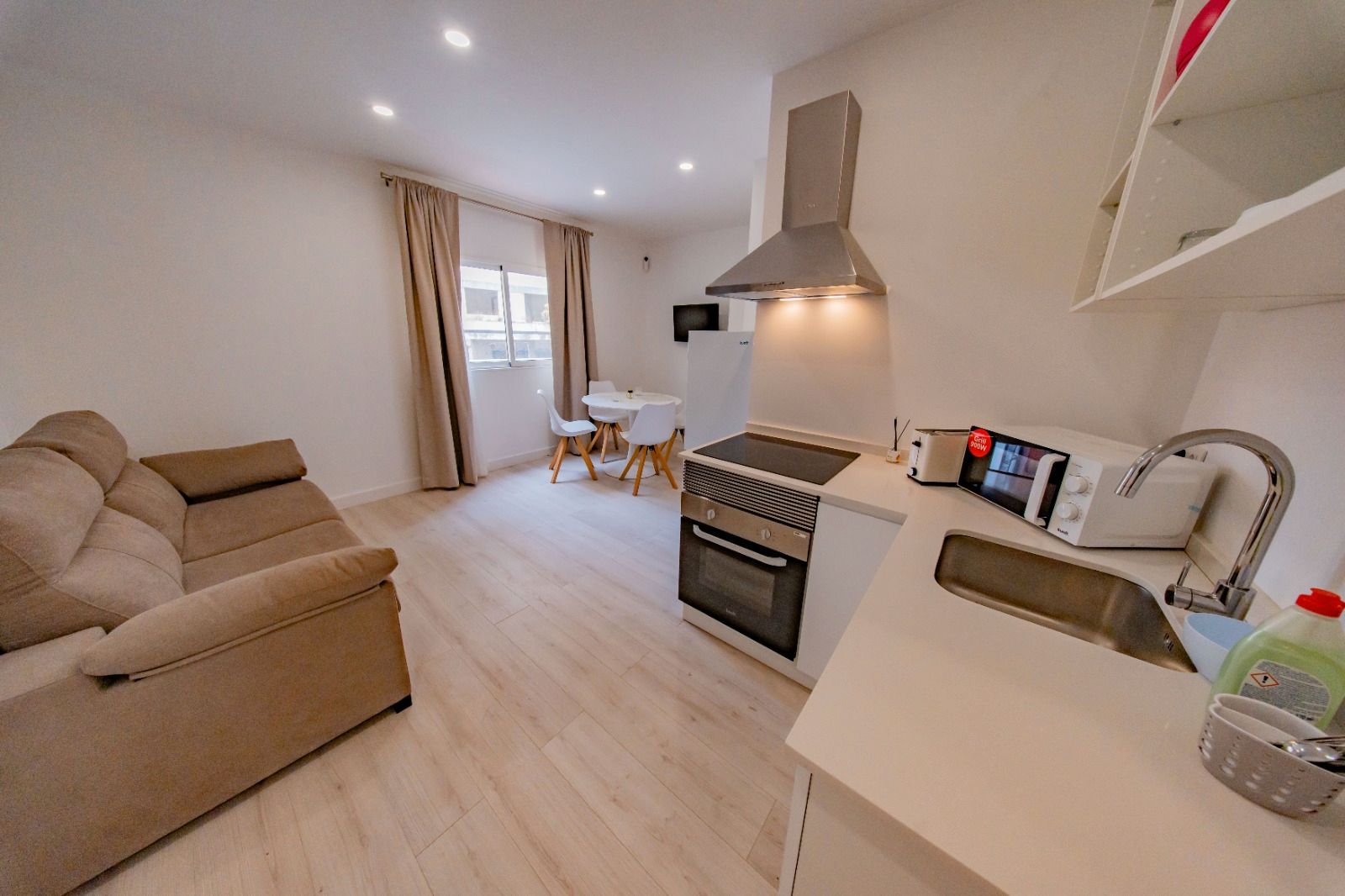 Flat for sale in Avenida Venezuela, Zona Martiánez