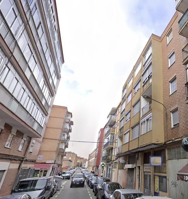 Vista exterior de Piso en venta en Valladolid Capital con Terraza y Balcón