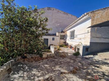 Casa in vendita a Lobres