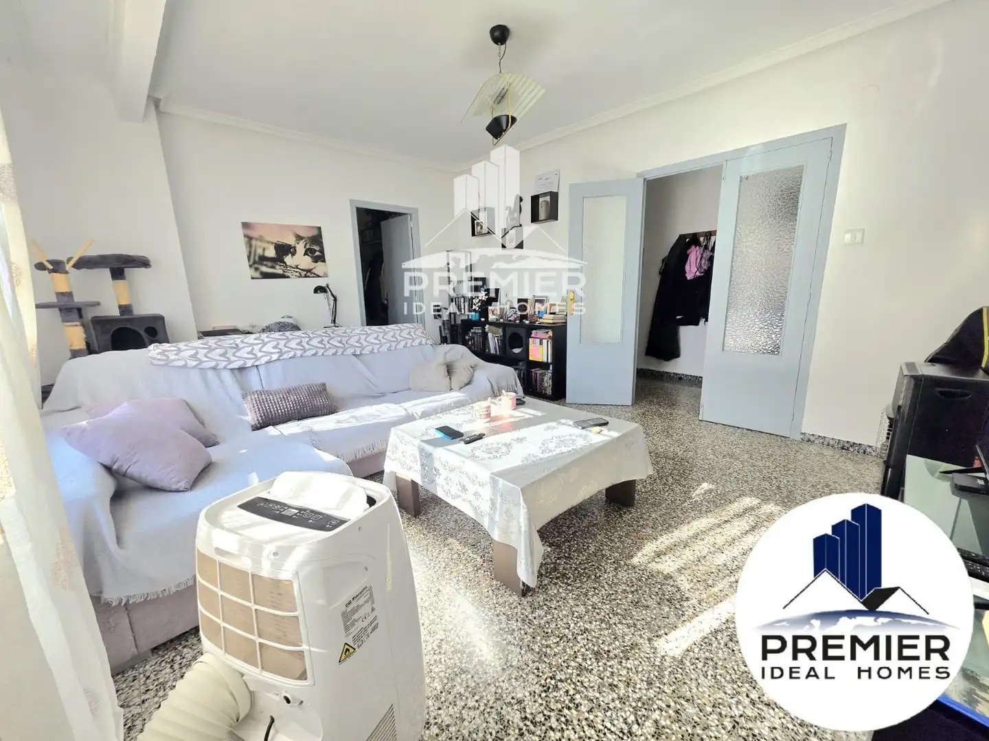 Living room of Flat for sale in Petrer  with Air Conditioner, Heating and Terrace
